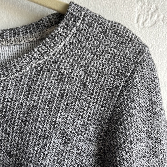 Madewell Lightweight, cotton-blend pullover sweater in B&W marled yarn. Size SM - Picture 3 of 4